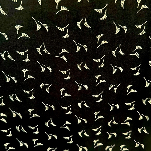 Loft Ruffle Back Blouse - Picture 2 of 6